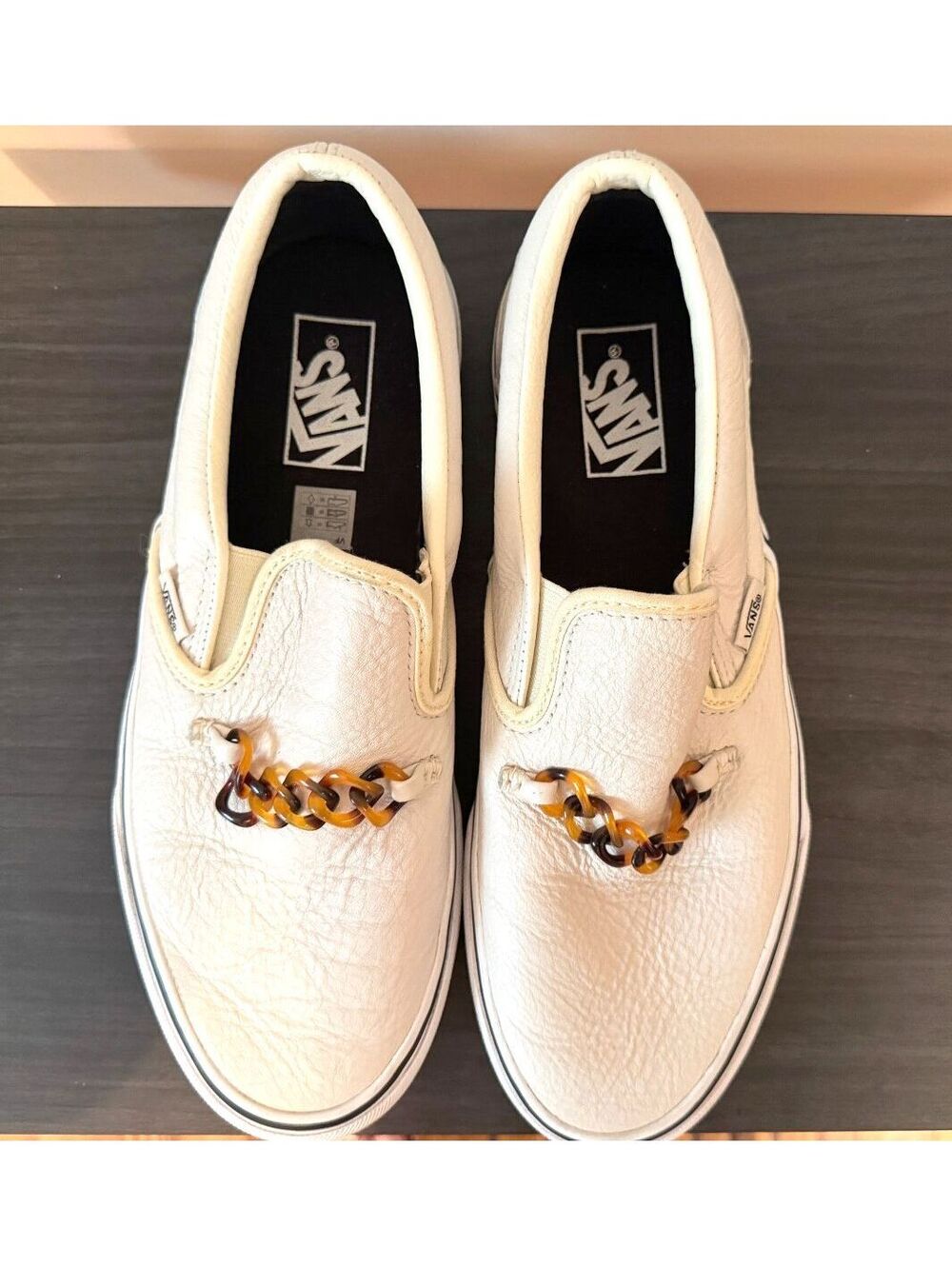 Vans Classic Slip-On Leather Tortoiseshell Chain Sneakers – Unisex 8.5M / 10W
